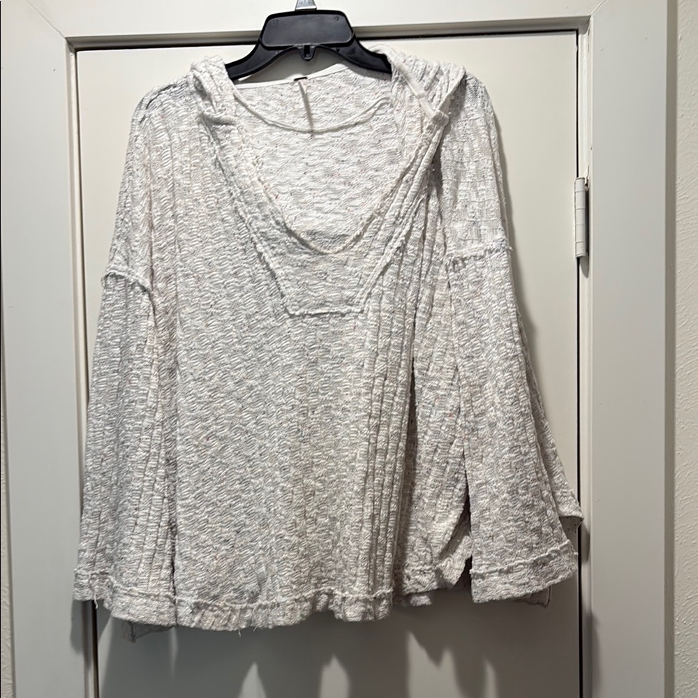 Women's White Hooded Lightweight Knit Pullover